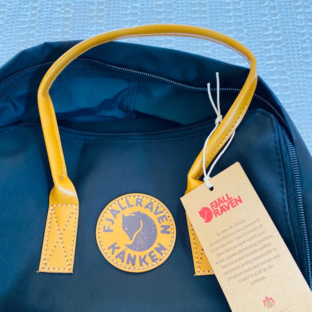 Fjallraven Kanken backpack unisex